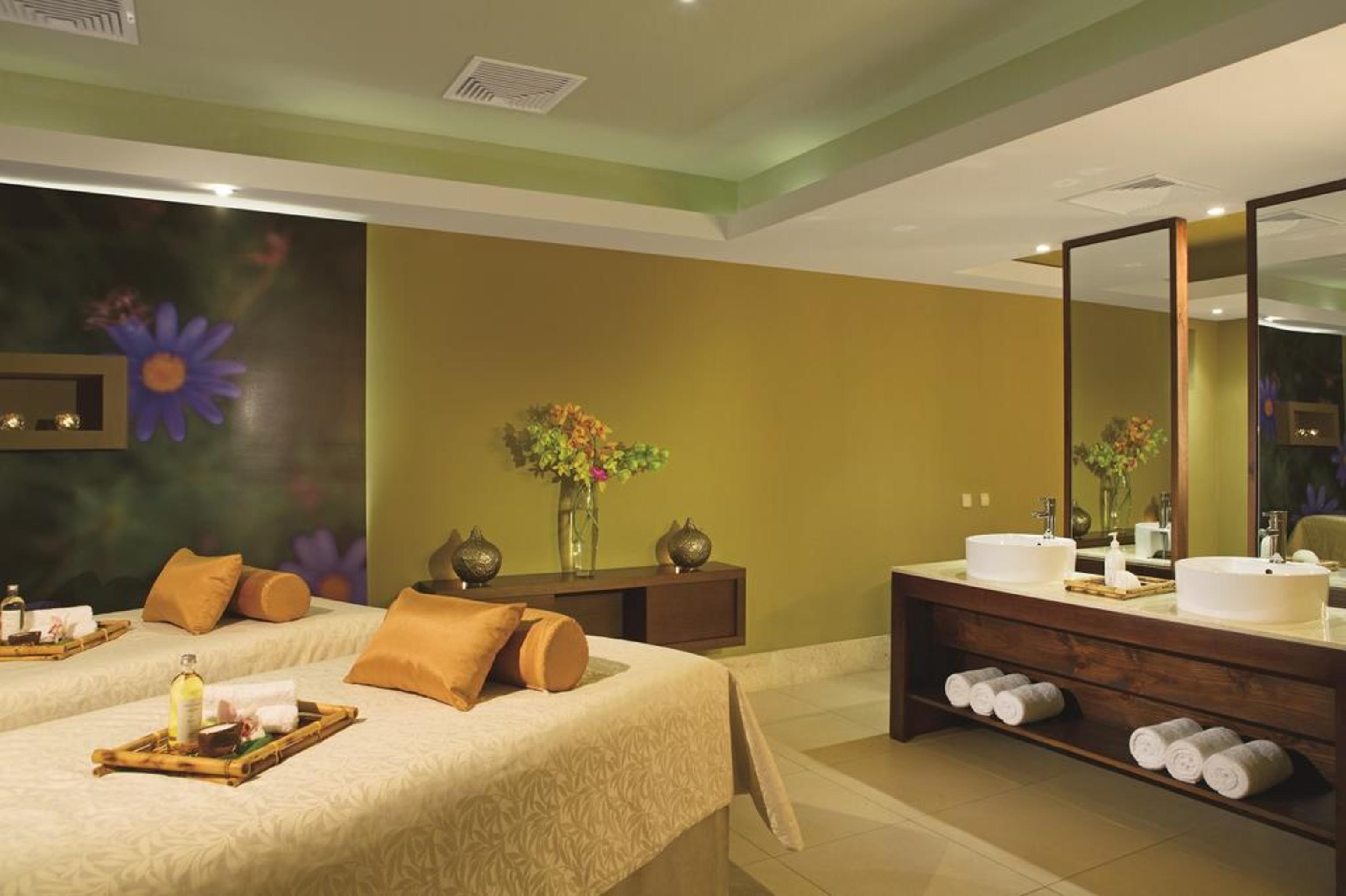 Secrets Royal Beach Punta Cana (Adults Only) Екстериор снимка